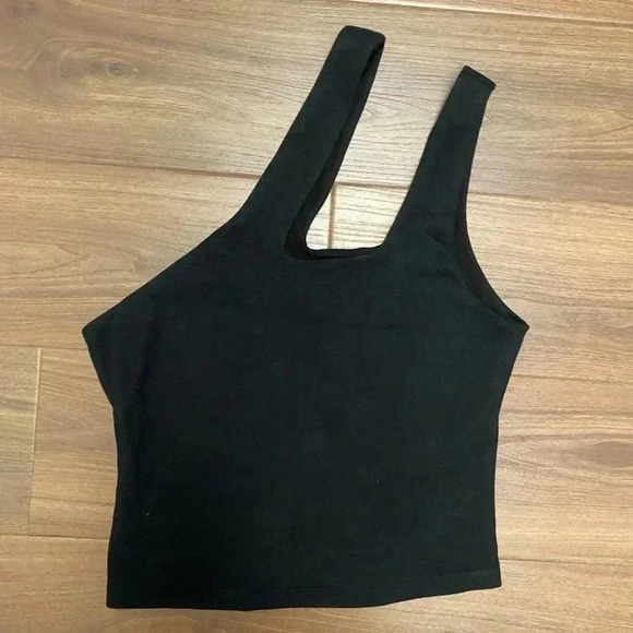 NWT Grey Lab Asymmetrical Double Strap lined ribbed Tank Top Black size medium - Picture 2 of 8